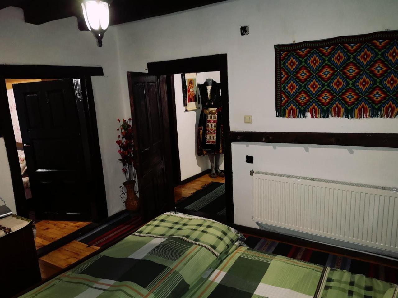 Къща За Гости Ножери Trjawna Exterior foto